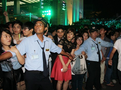 Nghệ thuật xen… bia Nghệ thuật xen… bia
