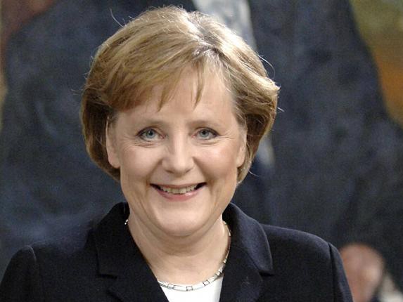Đảng bà Merkel thắng lớn trong bầu cử Đức Bà Angela Merkel giành chiến thắng trong cuộc bầu cử Đức