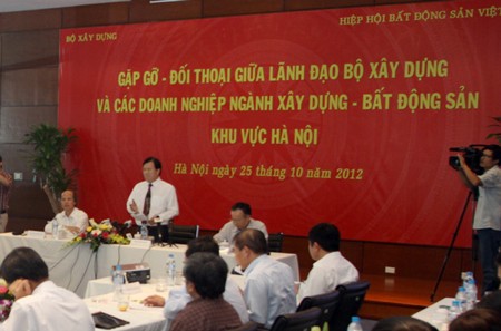Bộ trưởng Xây dựng: BĐS trong tình trạng khẩn cấp Bộ trưởng Xây dựng: BĐS trong tình trạng khẩn cấp