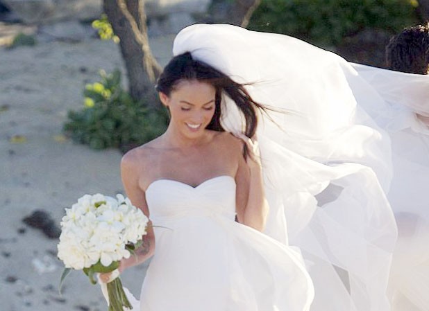 Lộ ảnh cưới tuyệt đẹp của Megan Fox Lộ ảnh cưới tuyệt đẹp của Megan Fox