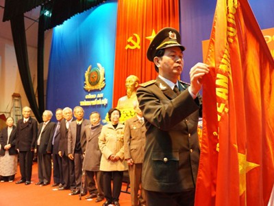Vinh danh Anh hùng Đội thiếu niên tình báo Bát Sắt Vinh danh Anh hùng Đội thiếu niên tình báo Bát Sắt