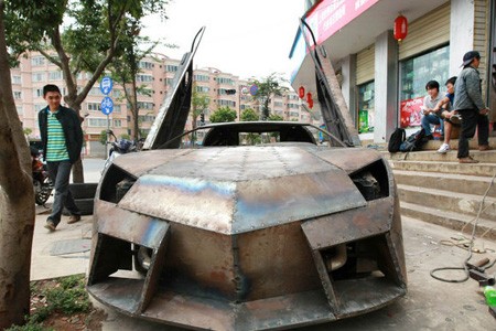 Siêu xe Lamborghini Avetador độc và rẻ nhất TG Siêu xe Lamborghini Avetador độc và rẻ nhất TG
