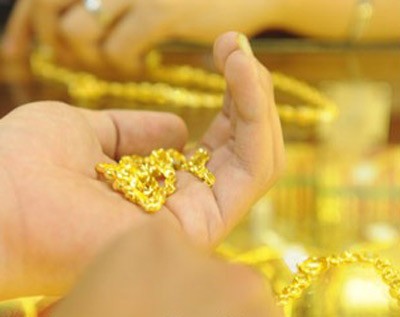 Giá vàng giảm về 37 triệu đồng/lượng Giá vàng giảm về 37 triệu đồng/lượng