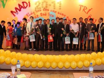 Lưu học sinh tại Nga kỷ niệm Ngày Nhà giáo Việt Nam Lưu học sinh tại Nga kỷ niệm Ngày Nhà giáo Việt Nam