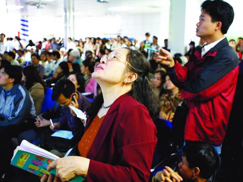 Công ty chứng khoán: Tiến thoái lưỡng nan Công ty chứng khoán: Tiến thoái lưỡng nan