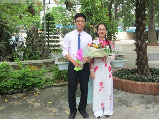 Chàng thủ khoa và bài học ‘cần cù bù thông minh’ Chàng thủ khoa và bài học ‘cần cù bù thông minh’