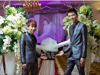 Làm gì với những đứa con đồng tính? Làm gì với những đứa con đồng tính?