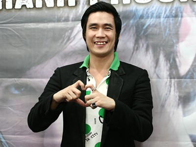 Khánh Phương quên “học nói” Khánh Phương quên “học nói”