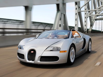 Háo hức chờ 'siêu' Bugatti Veyron xuất hiện Háo hức chờ 'siêu' Bugatti Veyron xuất hiện