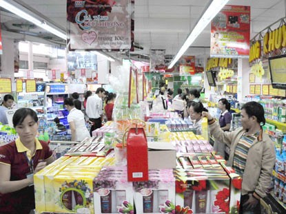 Giá nguyên liệu giảm, giá hàng hóa vẫn tăng Giá nguyên liệu giảm, giá hàng hóa vẫn tăng