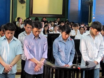 Tử hình kẻ cầm đầu vụ truy sát tại quán hủ tiếu Tử hình kẻ cầm đầu vụ truy sát tại quán hủ tiếu