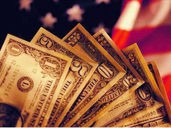 Mỹ mắc nợ Trung Quốc đầm đìa hơn Bloomberg cho biết, lượng trái phiếu Mỹ trong tay Trung Quốc đã tăng 1,3% lên 1.170 tỷ USD