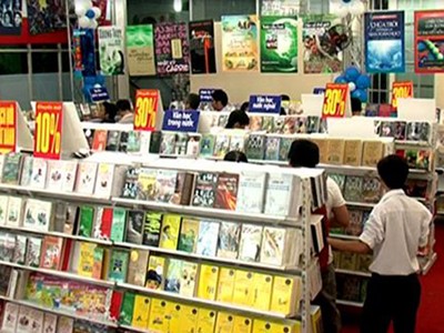 Sáu nhà xuất bản 'tên tuổi' có nguy cơ phá sản Sáu nhà xuất bản 'tên tuổi' có nguy cơ phá sản