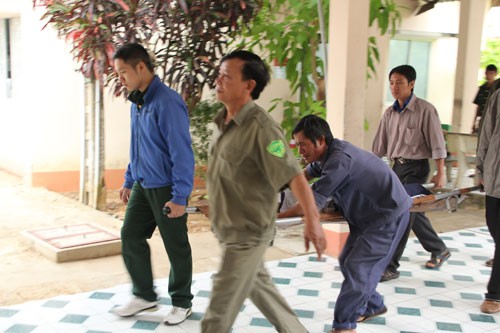 Cho con đi tham quan, đau đớn đón con ở nhà xác Cho con đi tham quan, đau đớn đón con ở nhà xác