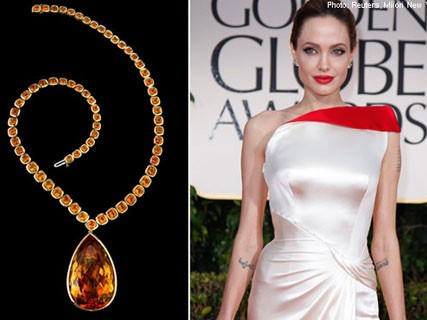 Angelina Jolie bán trang sức xây trường học Angelina Jolie bán trang sức xây trường học