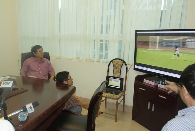 Bầu Đệ chưa chịu thua VPF Bầu Đệ chưa chịu thua VPF