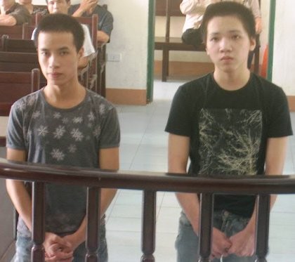 'Áp tải' 9X vào nhà nghỉ để hiếp dâm 'Áp tải' 9X vào nhà nghỉ để hiếp dâm