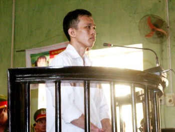 Sắp xử phúc thẩm vụ nổ xe máy, giết người ở Bắc Ninh Nguyễn Đức Tiềm tại phiên tòa sơ thẩm ngày 30-8
