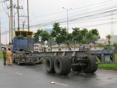 Hai tai nạn, bốn người chết Hai tai nạn, bốn người chết