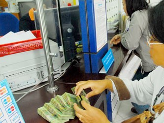 Gói hỗ trợ 30.000 tỉ đồng: Không vay được, cứ kiến nghị NHNN Gói hỗ trợ 30.000 tỉ đồng: Không vay được, cứ kiến nghị NHNN