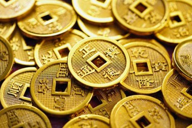 Vàng tiến sát mức 47,5 triệu đồng/lượng Vàng thế giới hôm qua tăng mạnh sau khi Tây Ban Nha công bố kế hoạch cải cách kinh tế.