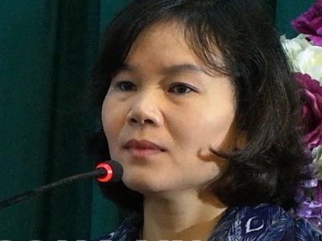 Phan Thị Bích Hằng lý giải về lọ penicillin chôn dưới mộ liệt sỹ Phan Thị Bích Hằng lý giải về lọ penicillin chôn dưới mộ liệt sỹ