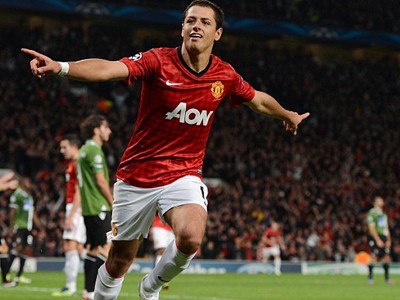 MU ngược dòng nhờ ‘thần tài’ Chicharito MU ngược dòng nhờ ‘thần tài’ Chicharito