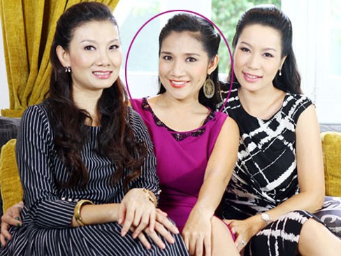 Cát Tường lần đầu nói về cuộc đời đẫm nước mắt Cát Tường lần đầu nói về cuộc đời đẫm nước mắt