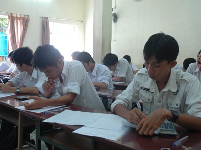 Rắc rối địa điểm thi từ quy định của Bộ Rắc rối địa điểm thi từ quy định của Bộ