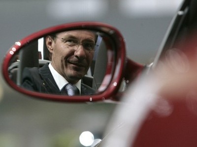 Volkswagen 'hất cẳng' CEO của Porsche Volkswagen 'hất cẳng' CEO của Porsche