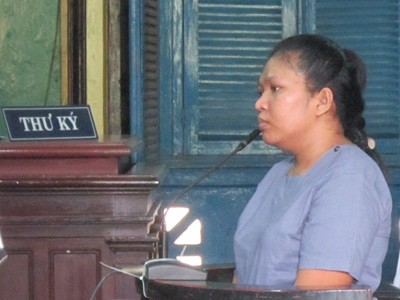 Cô gái Thái sập bẫy tình gốc Phi Cô gái Thái sập bẫy tình gốc Phi