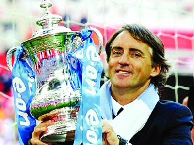 Roberto Mancini mơ chinh phục đỉnh Premier League Roberto Mancini mơ chinh phục đỉnh Premier League