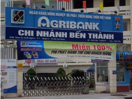 Bắt giam nguyên giám đốc Agribank Bến Thành Bắt giam nguyên giám đốc Agribank Bến Thành