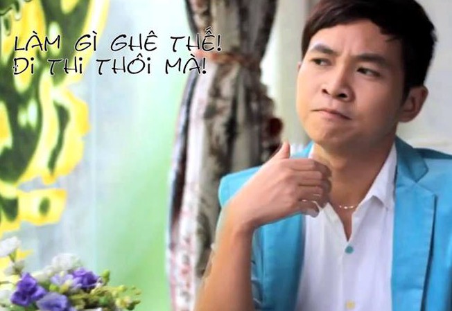 Thầy Khắc Hiếu 'trấn an' sĩ tử trước kỳ thi đại học Thầy Khắc Hiếu 'trấn an' sĩ tử trước kỳ thi đại học