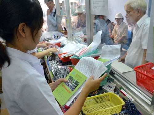 Lo thuốc ‘bèo’ vào bệnh viện! Lo thuốc ‘bèo’ vào bệnh viện!