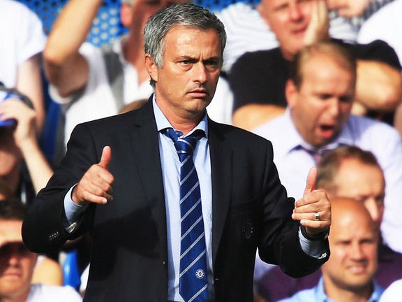 Mourinho bối rối chọn lựa đội hình chính Mourinho bối rối chọn lựa đội hình chính