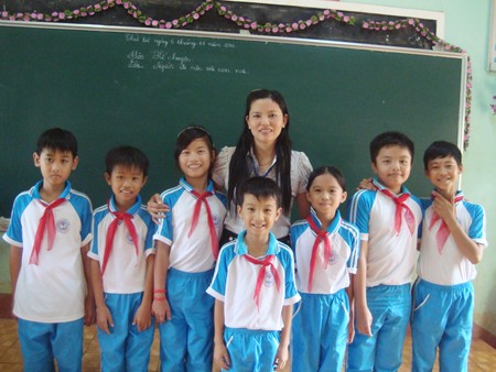 Lòng yêu nghề của cô giáo vùng biên Lòng yêu nghề của cô giáo vùng biên