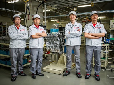 Những nghệ sĩ tạo nên Nissan GT-R Những nghệ sĩ tạo nên Nissan GT-R