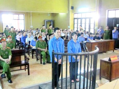 Kiều nữ giết đại gia chè Thái Nguyên lĩnh án Các bị cáo tại phiên tòa