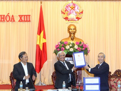 Tiếp thu, giải trình đầy đủ ý kiến nhân dân Tiếp thu, giải trình đầy đủ ý kiến nhân dân