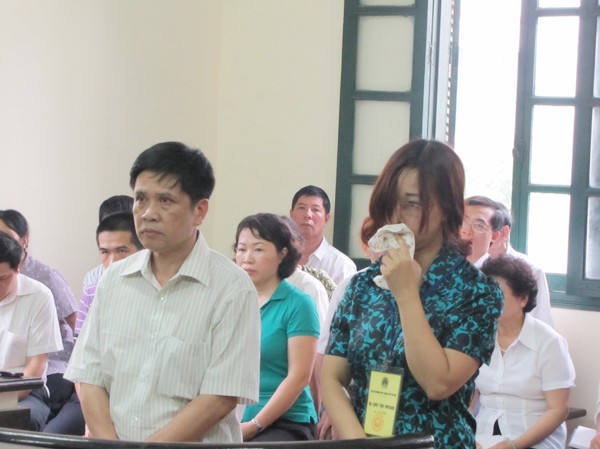 Cựu Phó TGĐ BIDV bị đề nghị 15 - 16 năm tù Cựu Phó TGĐ BIDV bị đề nghị 15 - 16 năm tù