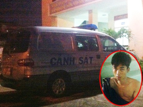 Nghi phạm bị còng tay 'phi thân' khỏi xe cảnh sát Nghi phạm bị còng tay 'phi thân' khỏi xe cảnh sát