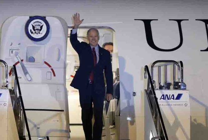 Phó Tổng thống Mỹ bắt đầu công du châu Á Phó Tổng thống Joseph Biden bắt đầu chuyến công du châu Á