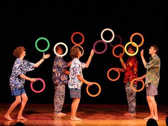 Công việc lạ, hái ra tiền Công việc lạ, hái ra tiền