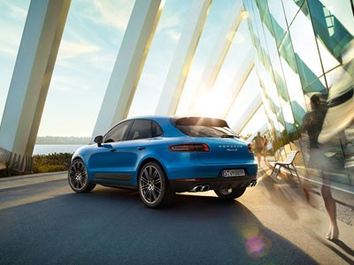 Chùm ảnh độc về siêu SUV mới của Porsche Chùm ảnh độc về siêu SUV mới của Porsche