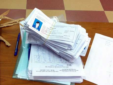 Học sinh lớp 7 thi hộ cho học sinh lớp 9 Học sinh lớp 7 thi hộ cho học sinh lớp 9