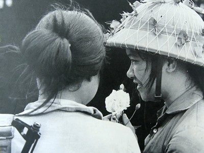 Tố Nga - Vầng trăng không viên mãn Tố Nga - Vầng trăng không viên mãn