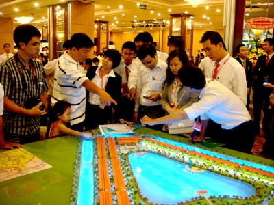 Hạ lãi suất cho vay mua nhà: Người dân hững hờ Hạ lãi suất cho vay mua nhà: Người dân hững hờ