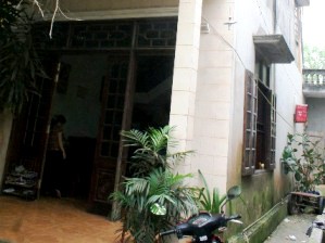 Đột nhập nhà công an, dùng súng khống chế để cướp Đột nhập nhà công an, dùng súng khống chế để cướp