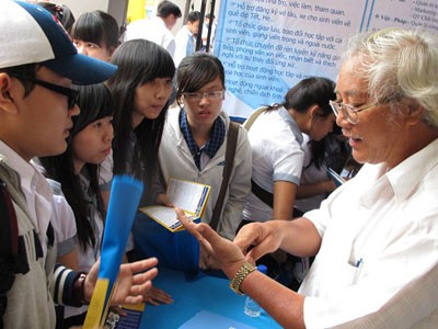 Tránh sai lầm khi chọn ngành dự thi Tránh sai lầm khi chọn ngành dự thi